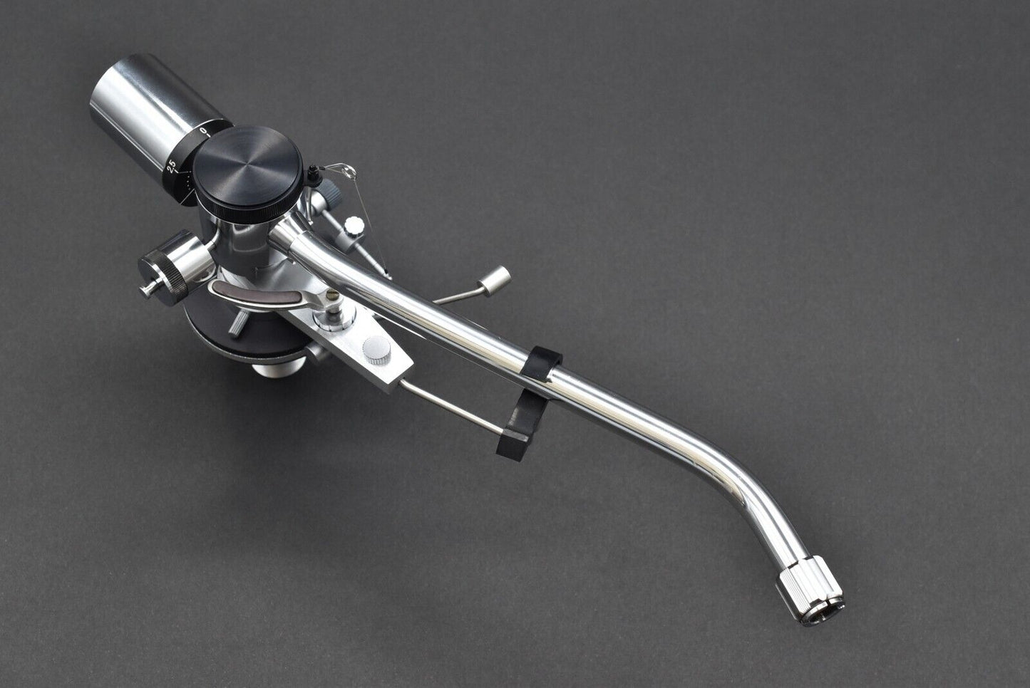 Grace G-945 Uni-Pivot One-Point Support Oil Damped Tonearm Arm