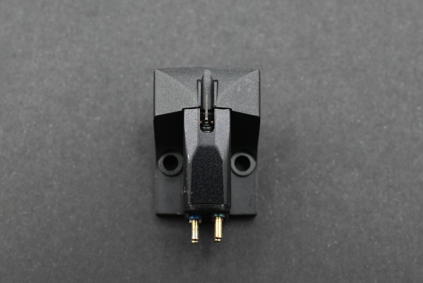 Technics EPC-300MC MC Cartridge - Titanium Nitride Cantilever.