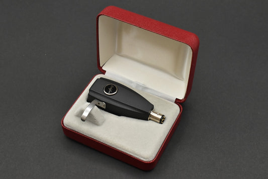 NOS Original ORTOFON Tonearm Rest/Clip , MADE IN JAPAN NOS Original ORTOFON Tonearm Rest/Clip , MADE IN JAPAN