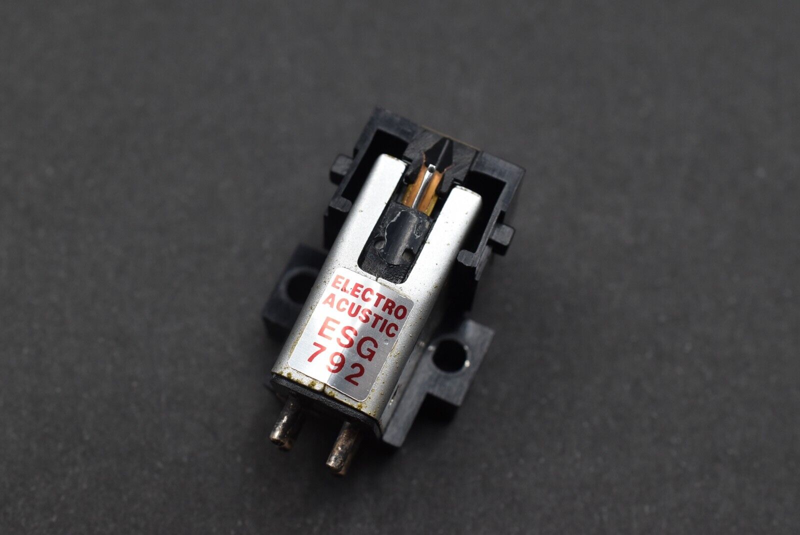 ELAC ELAC ESG 792 MM Cartridge – phono cartridge or stylus – high-fidelity audio component for vinyl enthusiasts