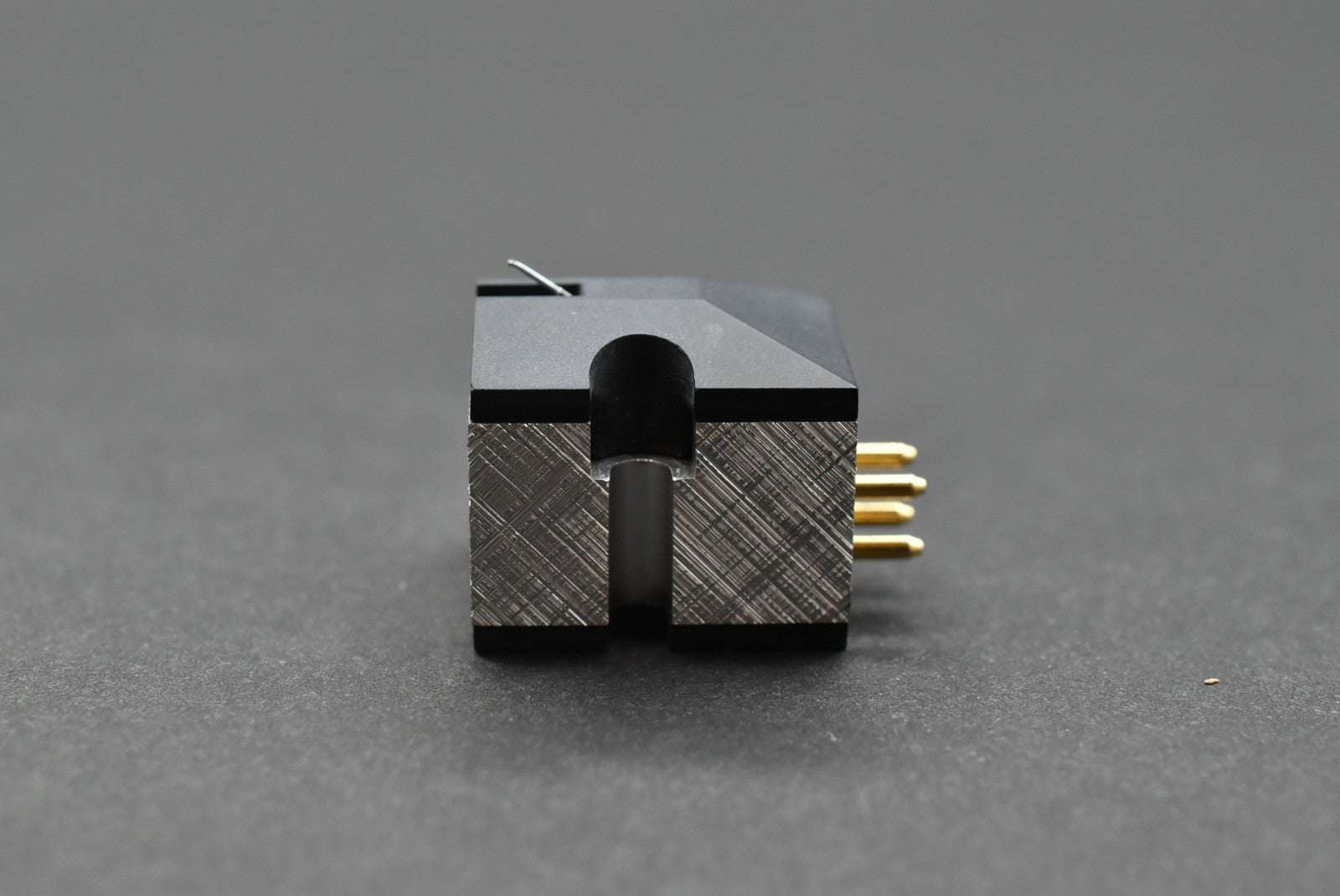 DENON DL-103M MC Cartridge - Amorphous Boron Cantilever.