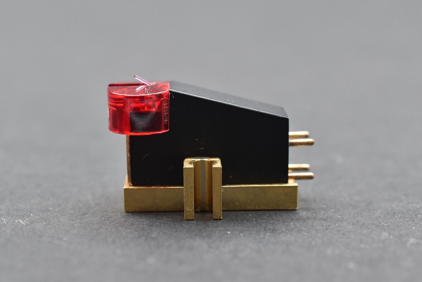 Grace Level-II Ruby MM Cartridge **Ruby Cantilever**