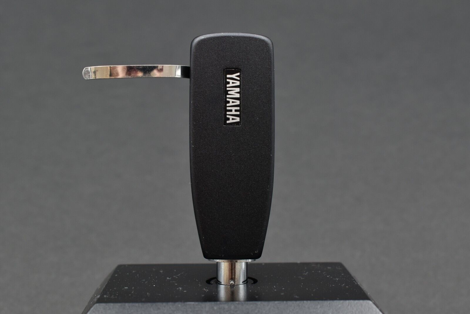 Yamaha YAMAHA HS-600S Headshell shell / 13.9 g – turntable headshell – precision mounting accessory for cartridges