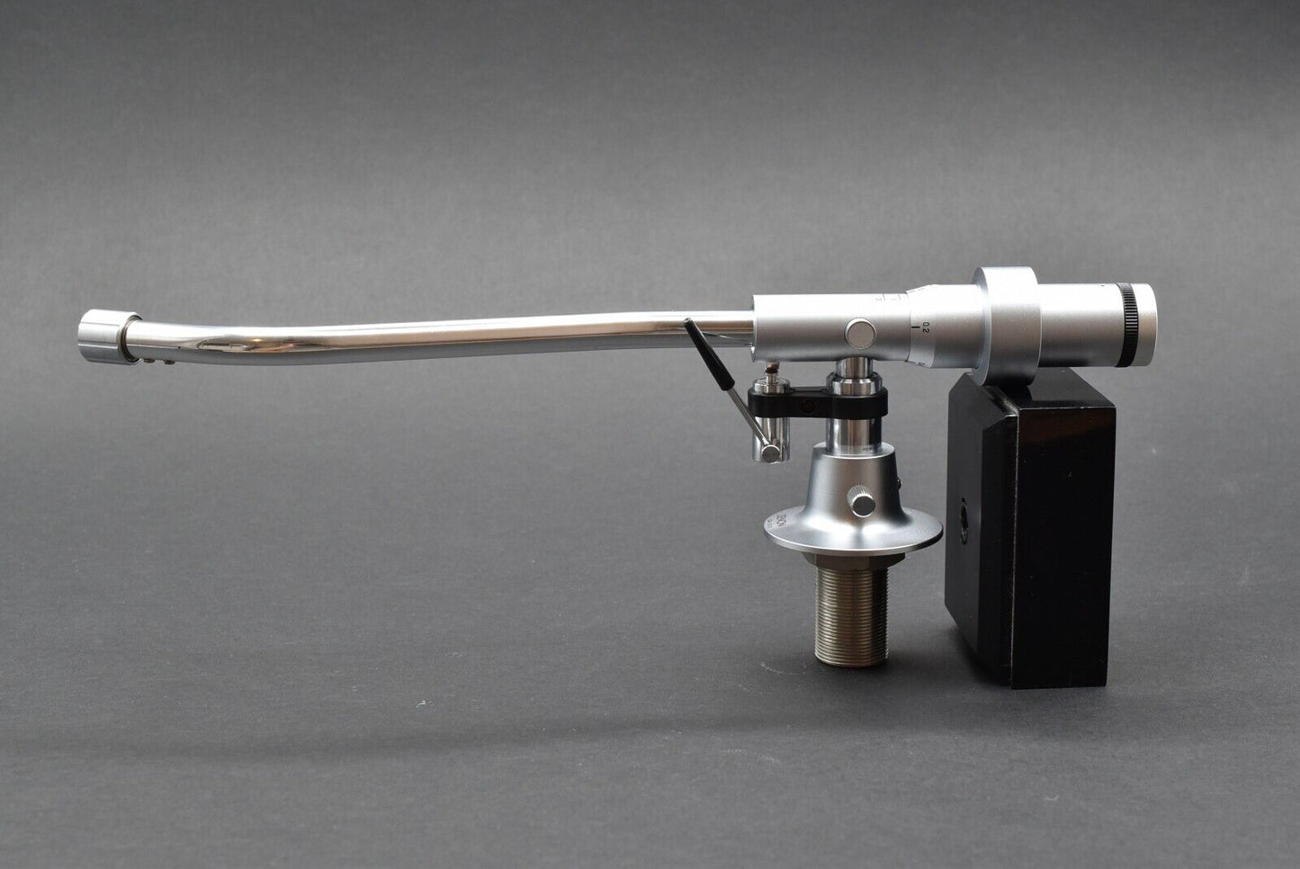 DENON DA-305 Tonearm / 01