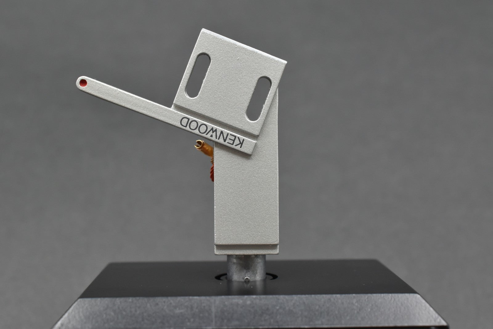 KENWOOD (TRIO) HS-51 Headshell for KP-880D/770D/88 Straight Tonearm / 10.2g..