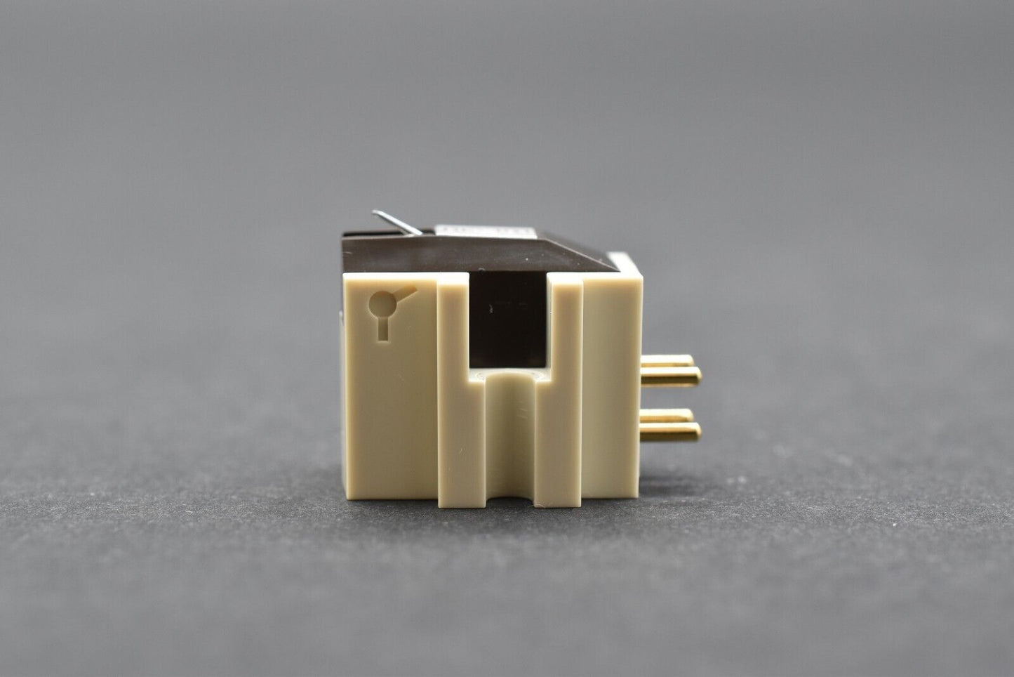 DENON DL-301 MC Cartridge / 02