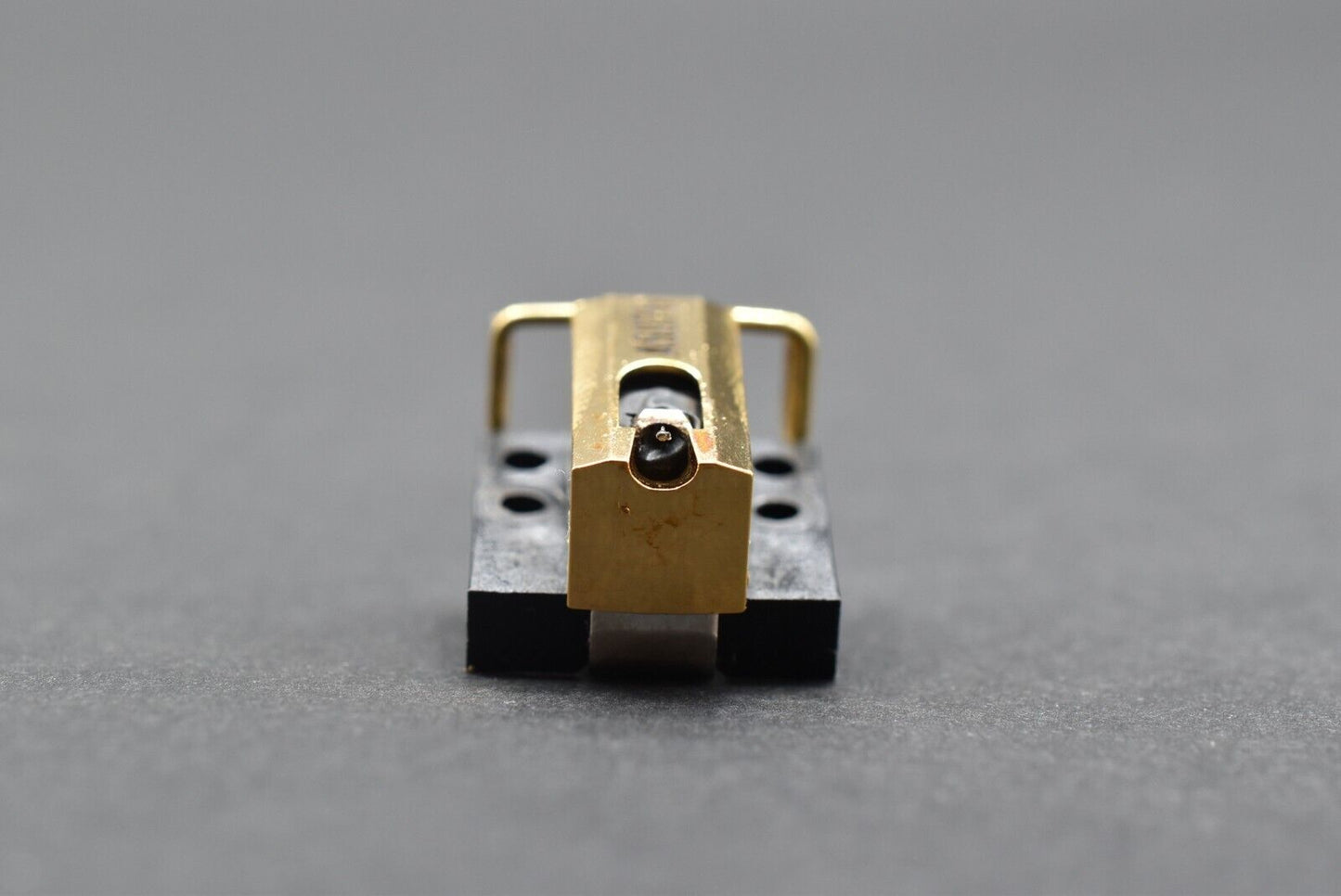 **Stylus need change or fix** Ortofon SPU Gold A MC Cartridge