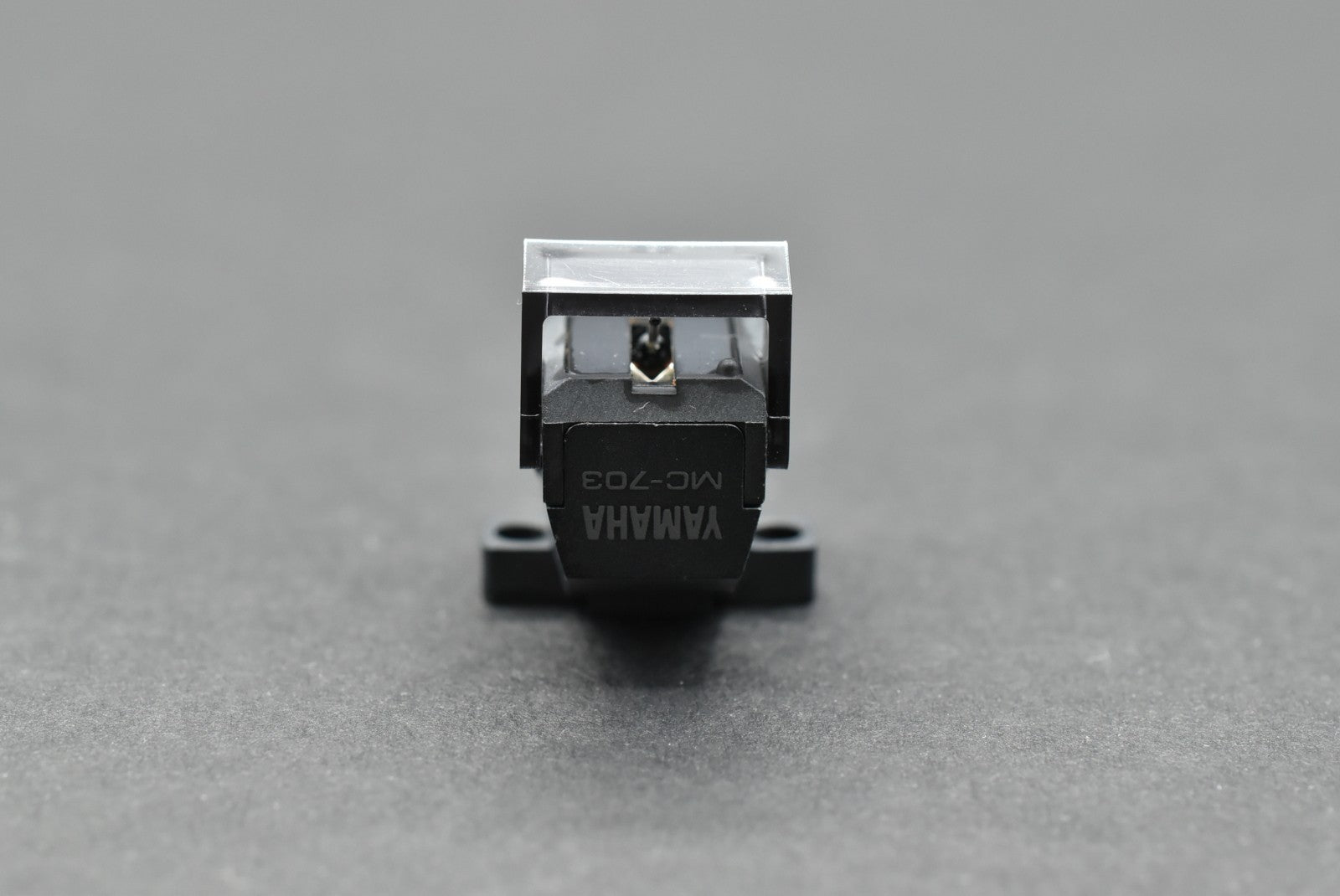 YAMAHA MC-703 MC Cartridge.