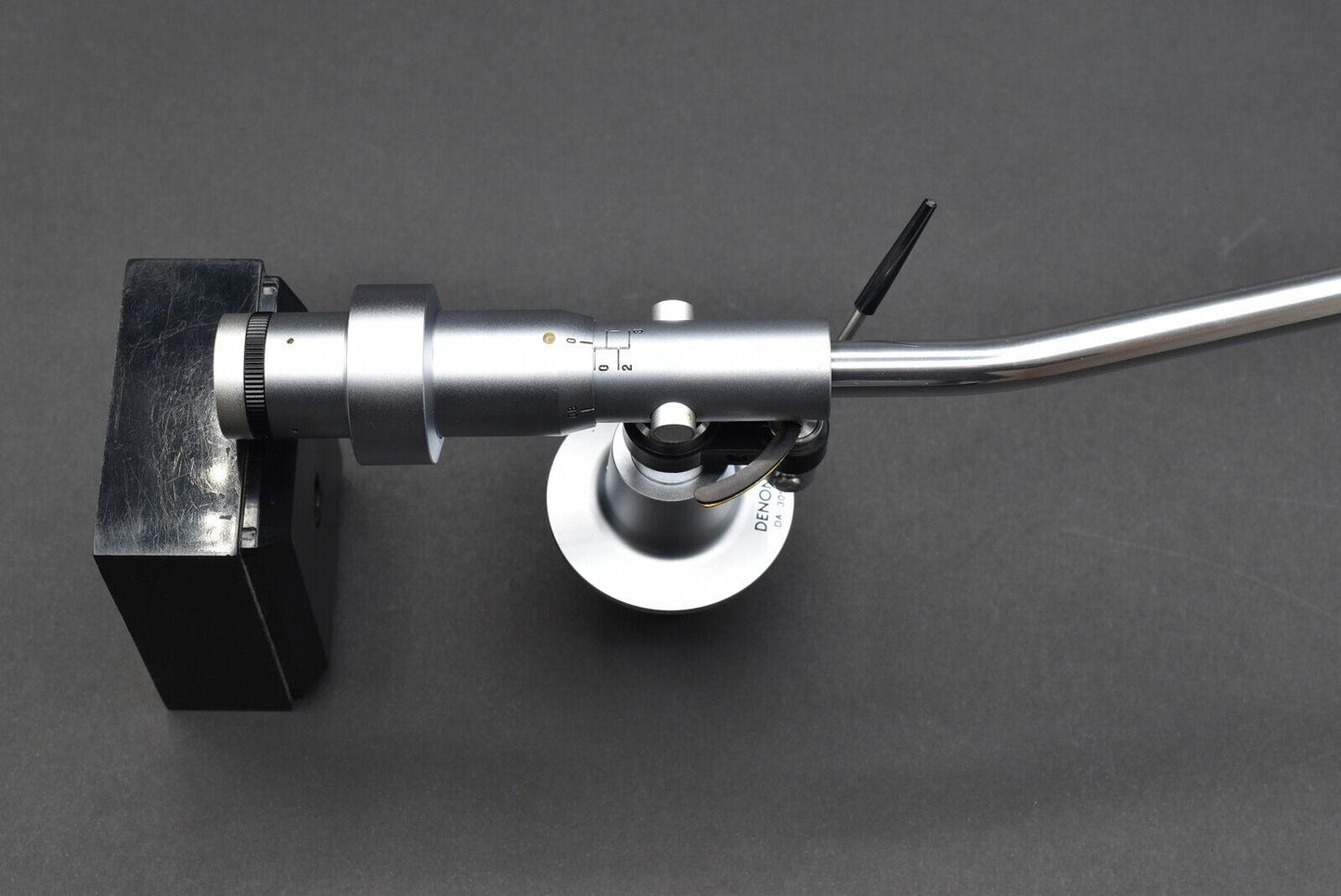 DENON DA-305 Tonearm / 01
