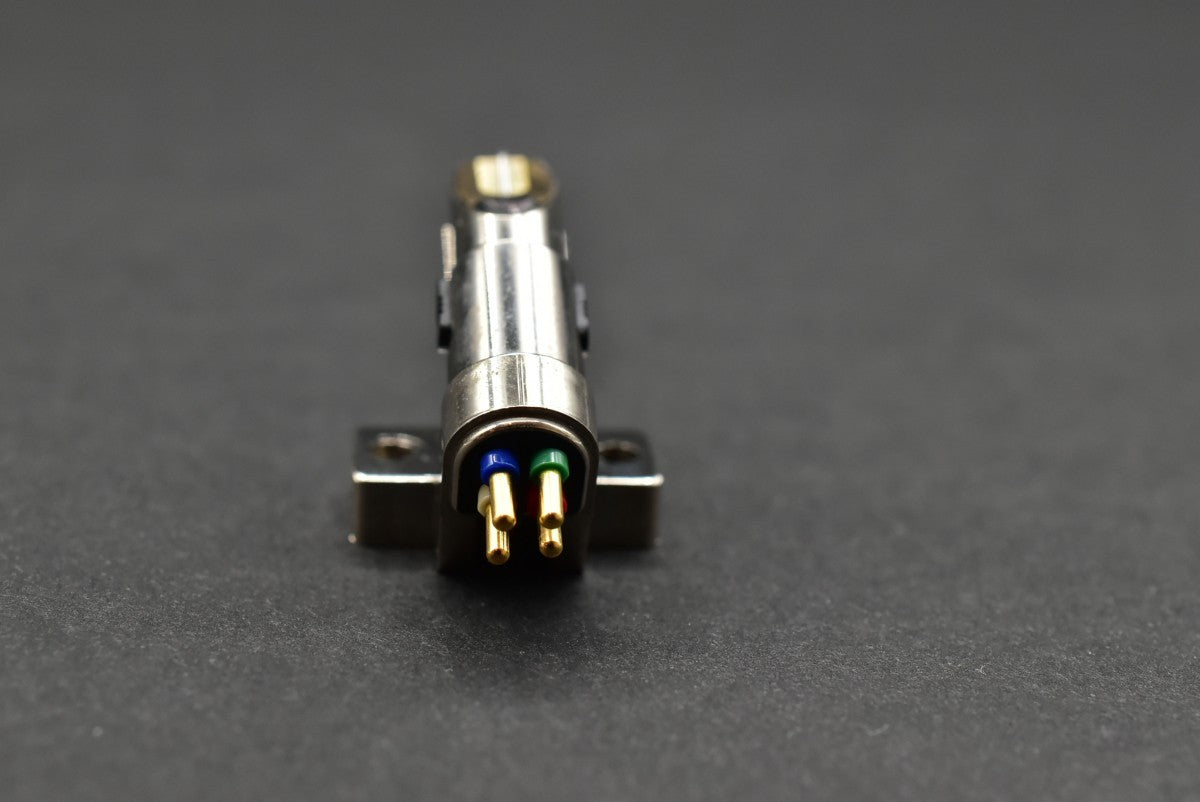 SONY XL-MC5 MC Cartridge close-up view - image 6