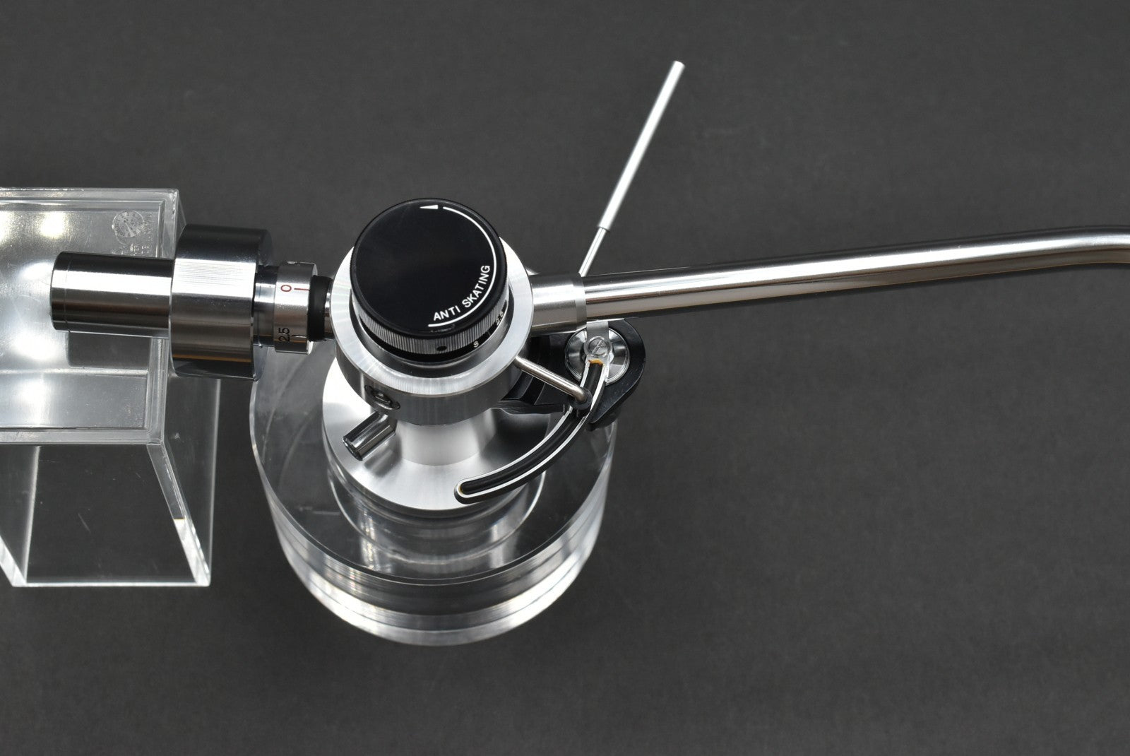 JVC Victor UA5045 Tonearm.