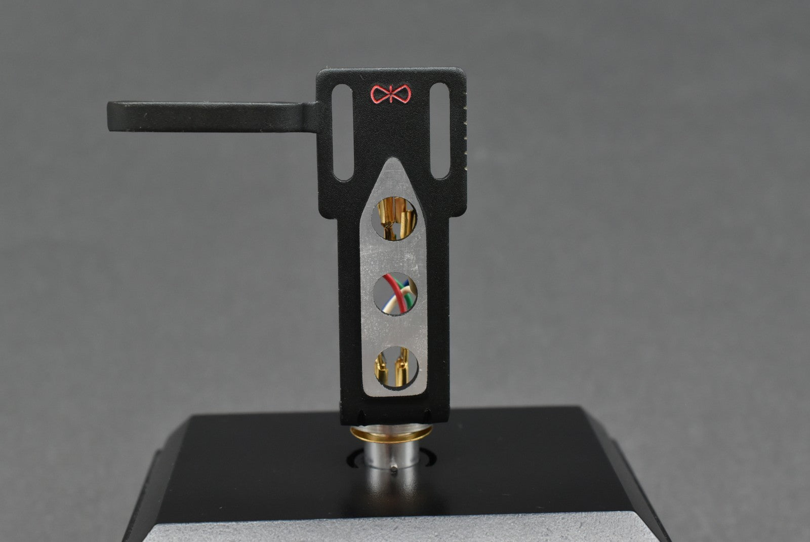 SAEC SAEC ULS-2 Red Logo Headshell / 7.2g – turntable headshell – precision mounting accessory for cartridges