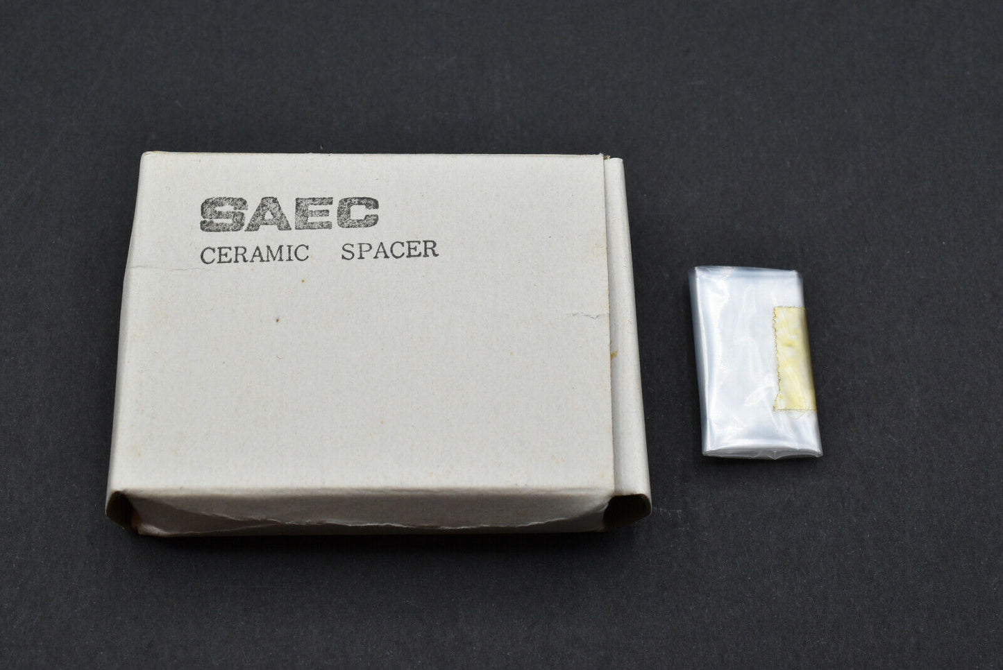 SAEC MIB! SAEC Ceramic Spacer / 2.4g – vintage HiFi audio part from Japan