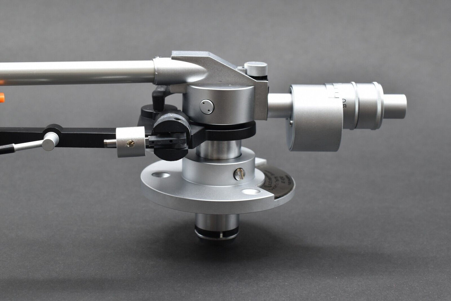 Audio Technica AT-1010 Tonearm