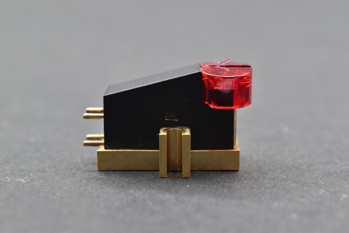 Grace Level-II Ruby MM Cartridge **Ruby Cantilever**