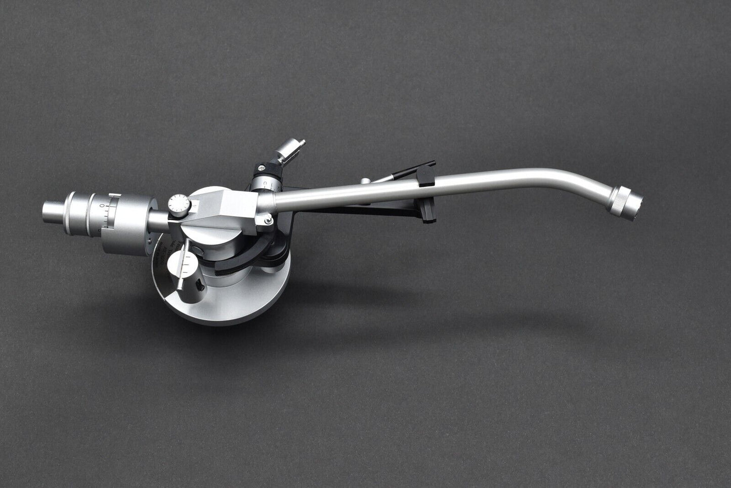 Audio Technica AT-1010 Tonearm