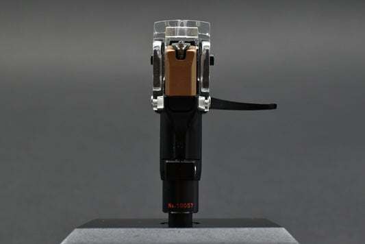 Technics Technics EPC-101C MC Cartridge **Titanium Nitride Tapered Pipe Cantilever** – phono cartridge or stylus – high-fidelity audio component for vinyl enthusiasts