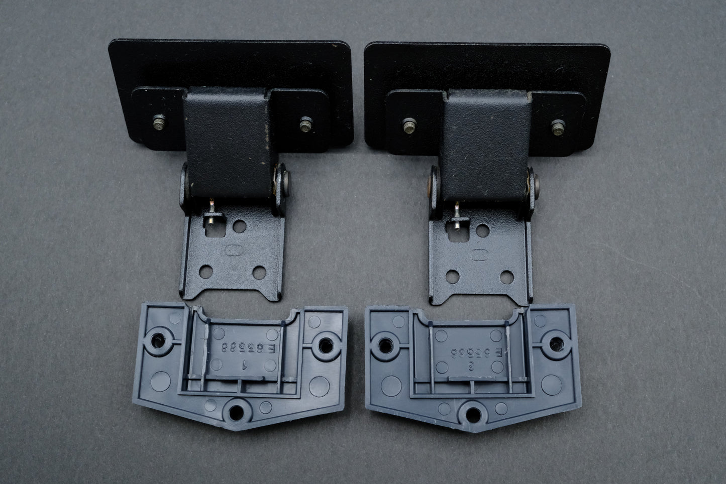 JVC Victor QL-Y5 / QL-Y7 / QL-Y55F / QL-A75 / QL-A95 Dust Cover Hinge Brackets – Pair