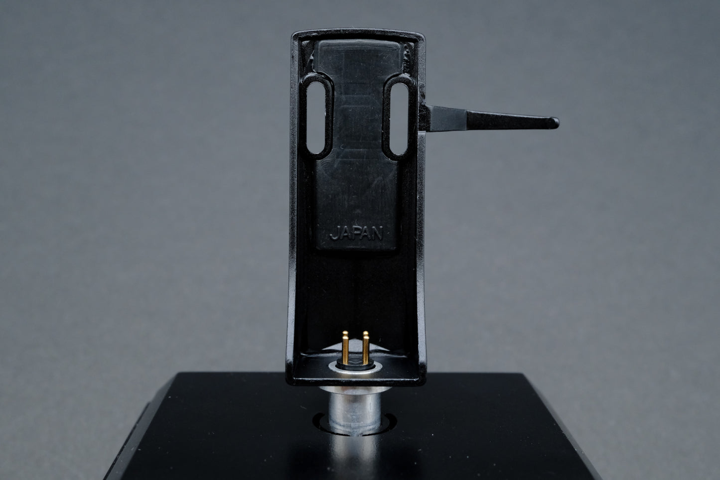 Denon PCL-4 Black Headshell - 9.0g