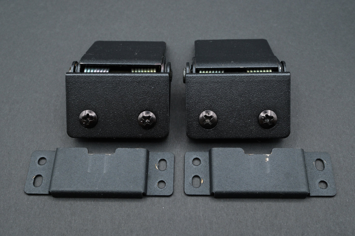 Micro Seiki Dustcover Hinge Bracket x2 DD-6 DD-7 DD-8 DD-35 DD-40