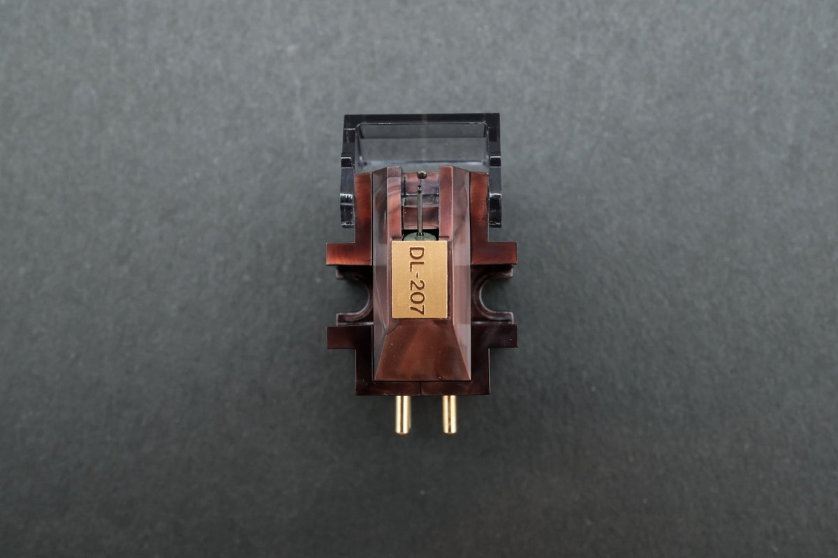 Denon DL-207 MC Cartridge – Amorphous Boron Pipe Cantilever
