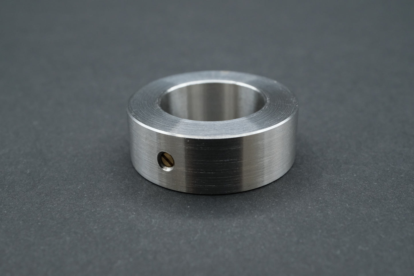 Tonearm Weight – 35.6g (18mm Inner Diameter)