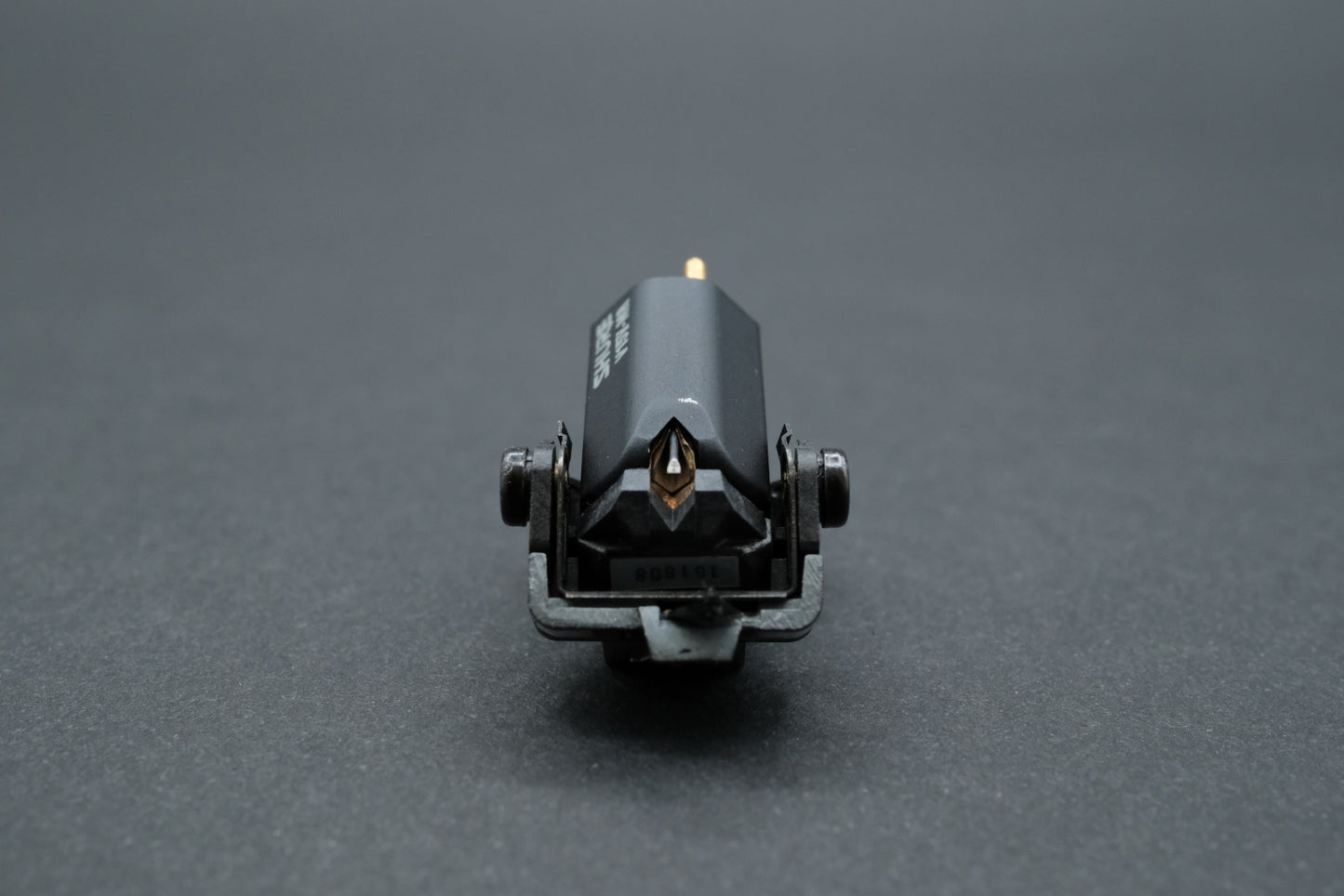 Shure V15 Type V-MR MM Cartridge with Original VN5MR Micro-Ridge Stylus