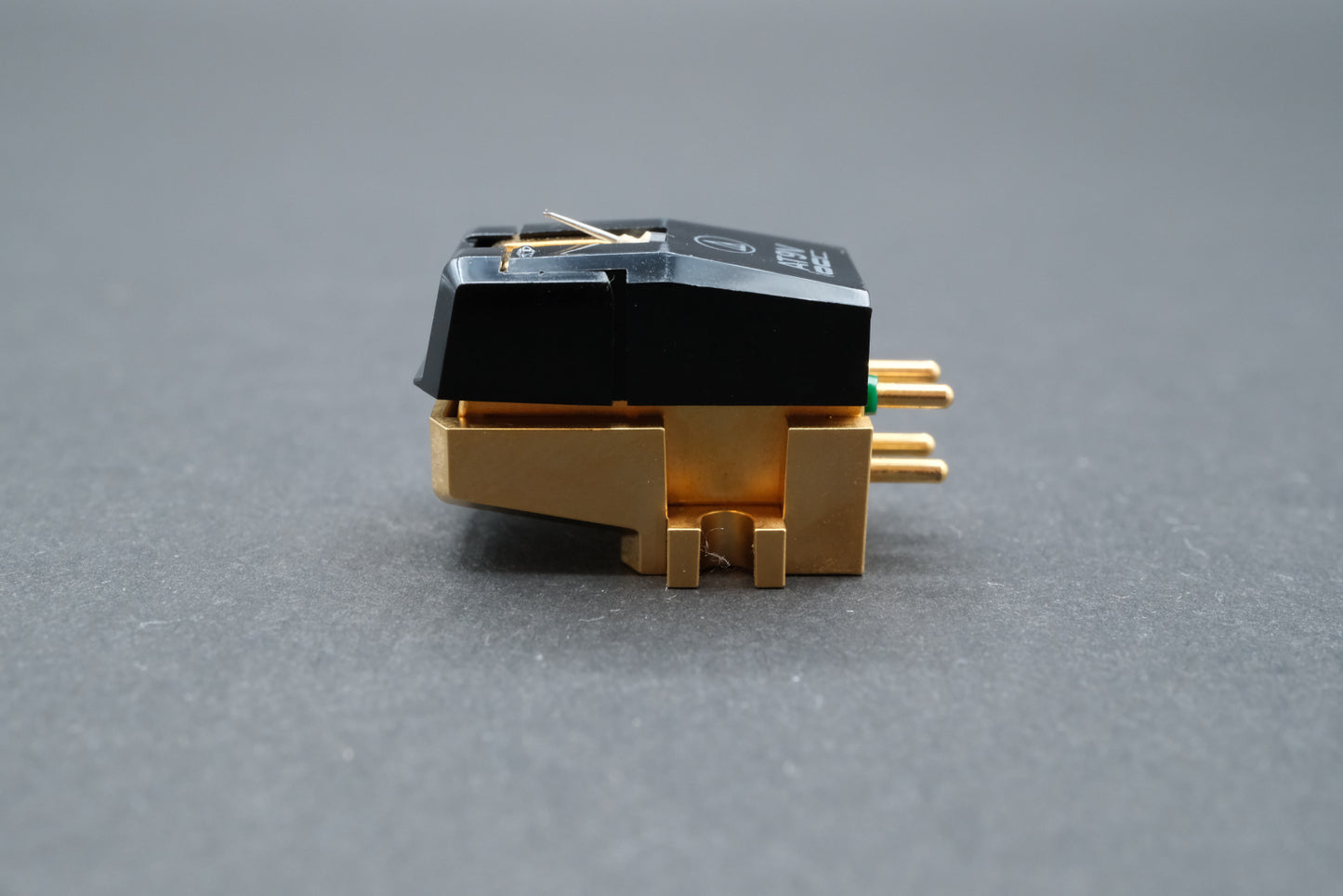 Audio-Technica AT9V MM Cartridge – MicroLine Stylus / PCOCC / Beryllium Cantilever (03)