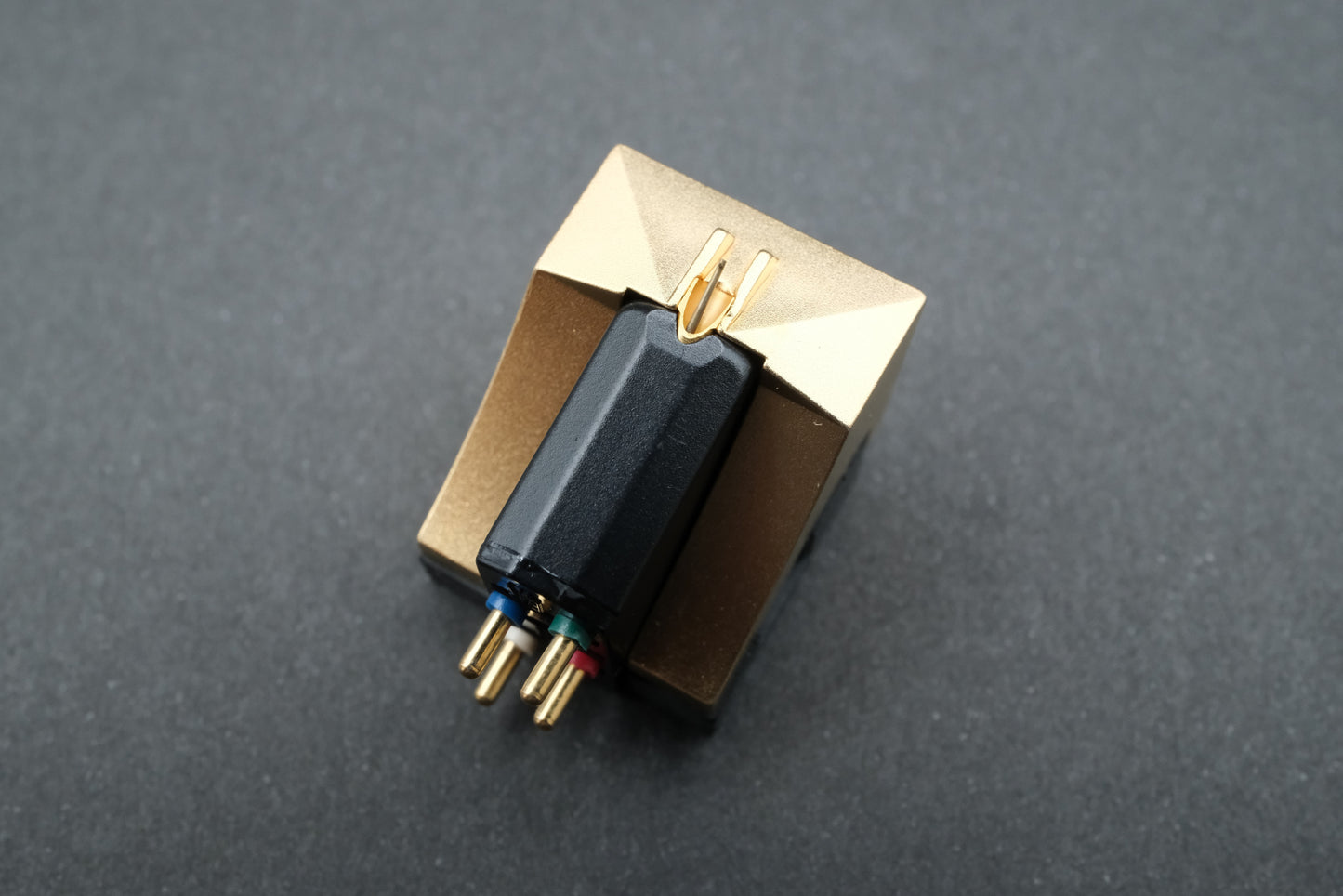 Technics EPC-205C-IIL MM Cartridge - Titanium Pipe Cantilever