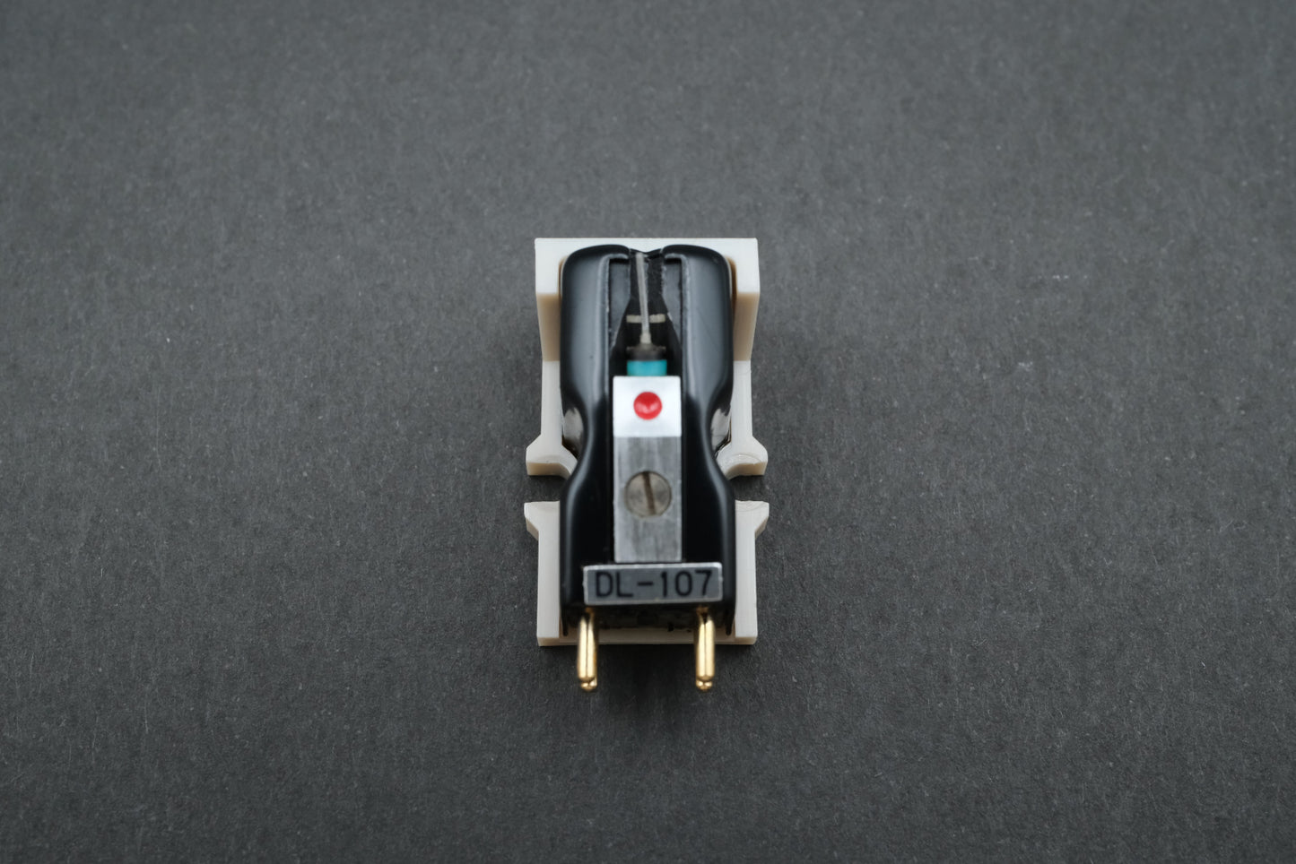 Denon DL-107 MM Cartridge (02)