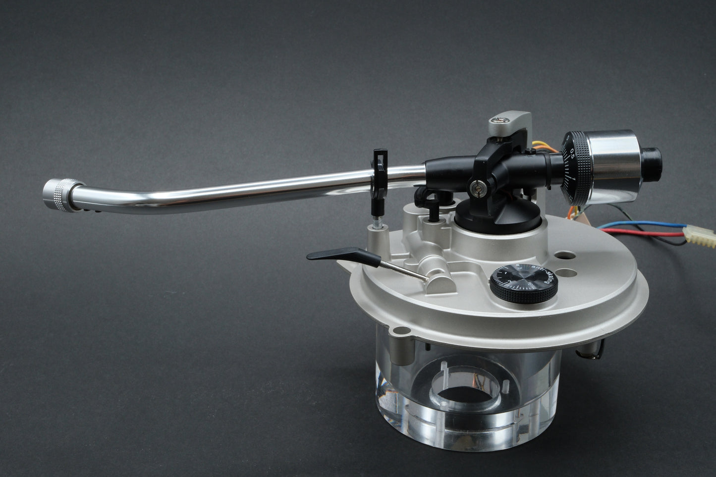 Technics SL-1300 MK2 Tonearm