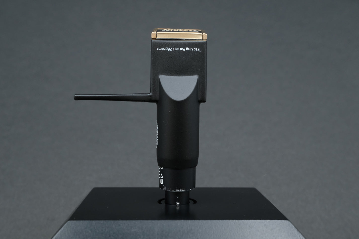 Technics EPC-205CMK3 MM Cartridge – Boron Pipe Cantilever