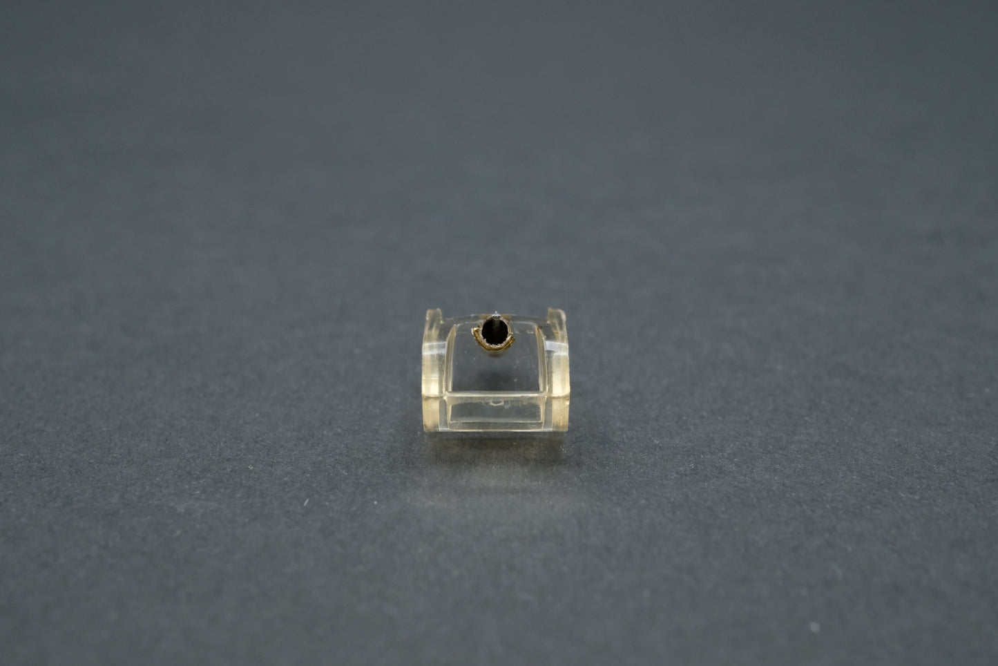 Grace RS-9L Genuine Replacement Stylus for F-9 MM Cartridge
