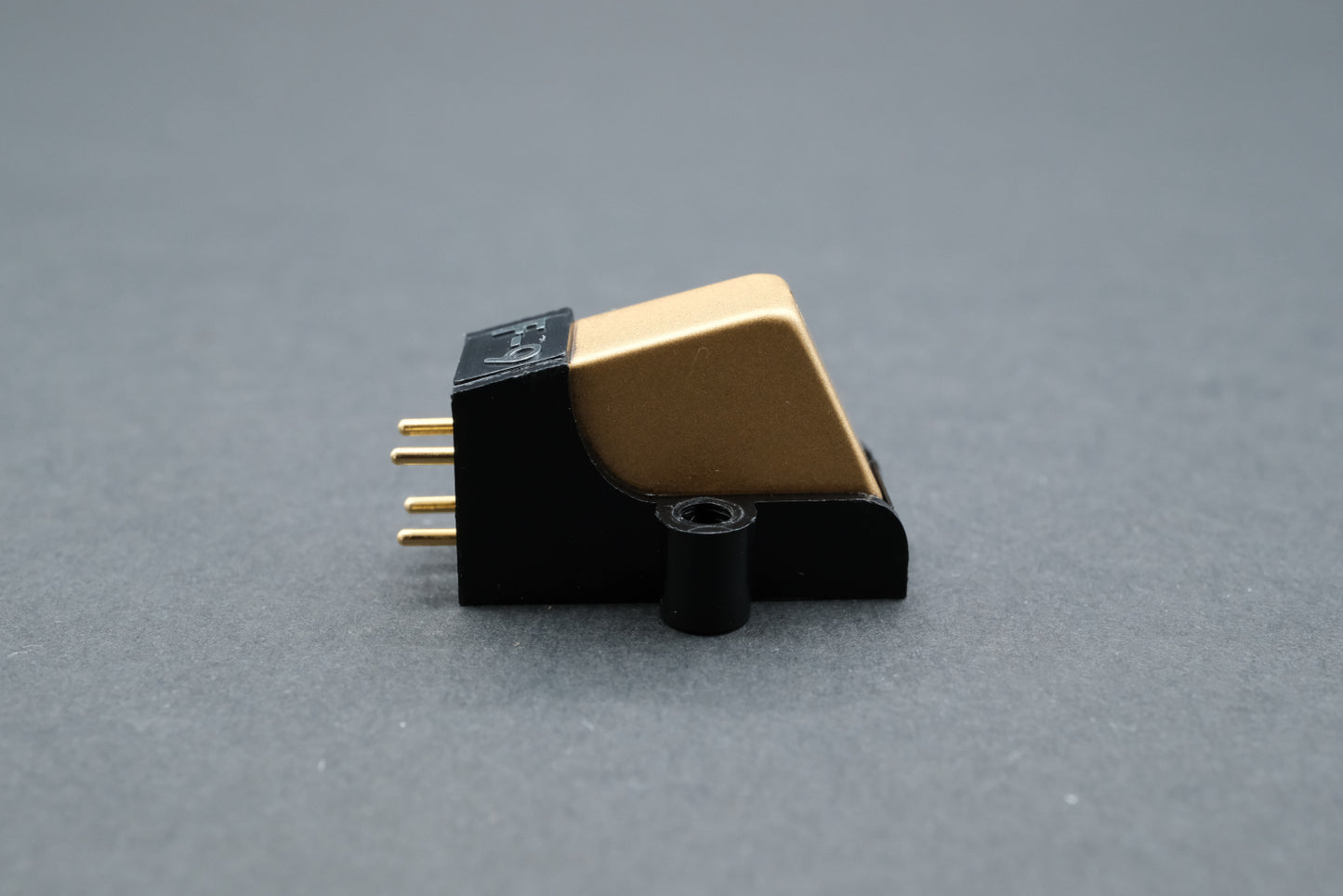 Grace F-9L MM Cartridge - Stylus Not Included