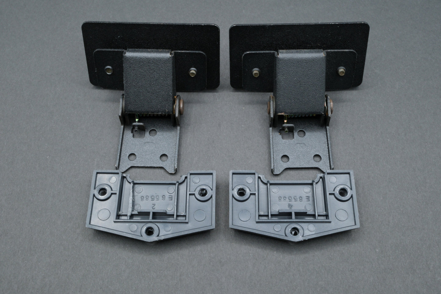 JVC Victor QL-Y5 / QL-Y7 / QL-Y55F / QL-A75 / QL-A95 Dust Cover Hinge Brackets – Pair