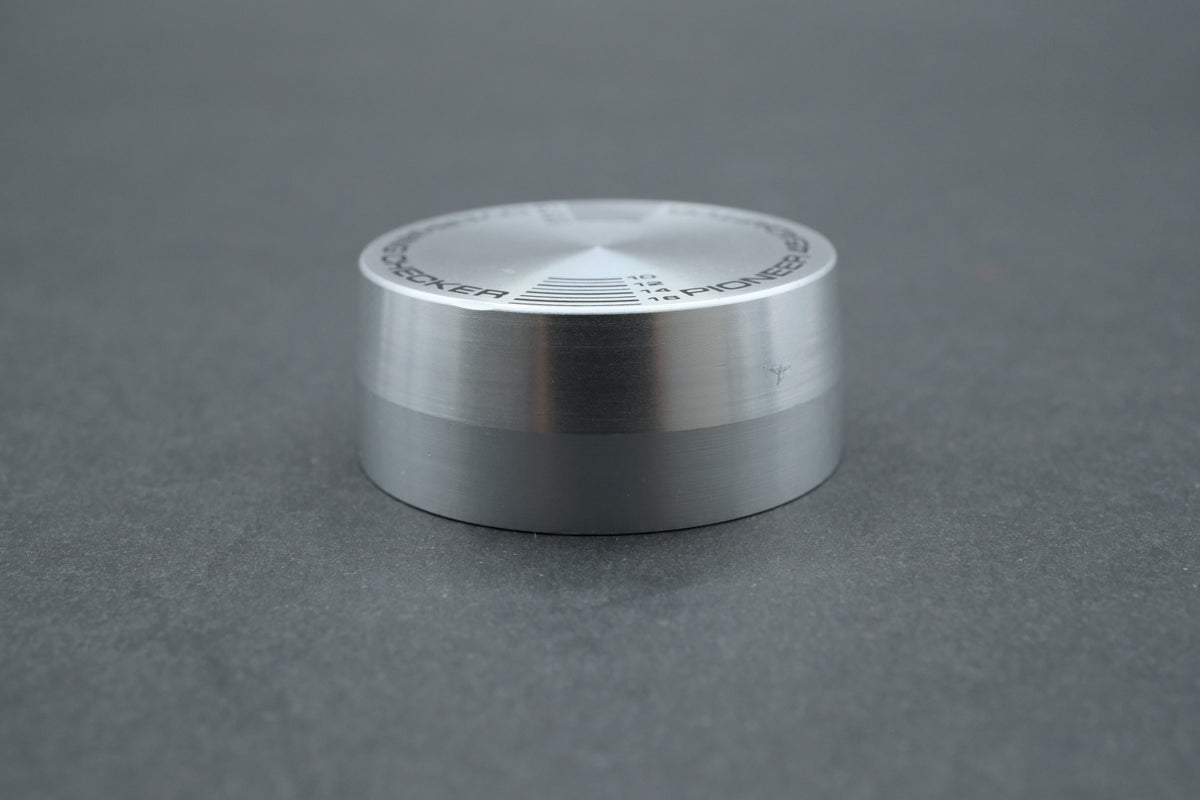 Pioneer 45 RPM Adapter / Overhang Checker