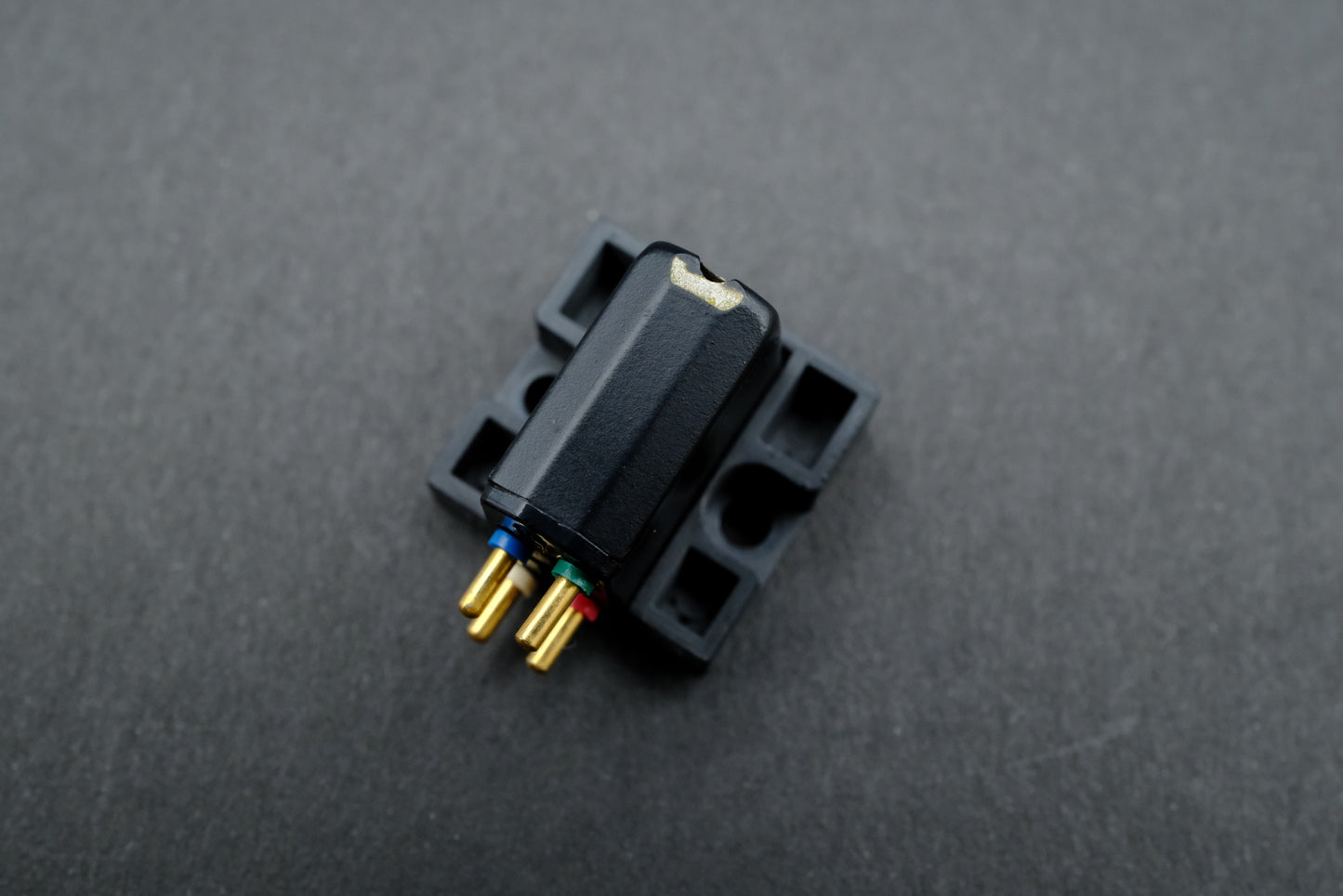Technics EPC-205C-IIL MM Cartridge - Stylus Not Included (02)
