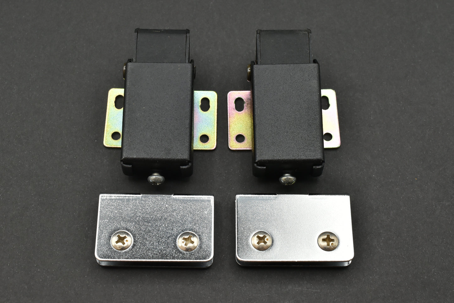 DENON Dust Cover Hinge Bracket for DP-3700, DP-2500, DP-1700, DP-60M/60L