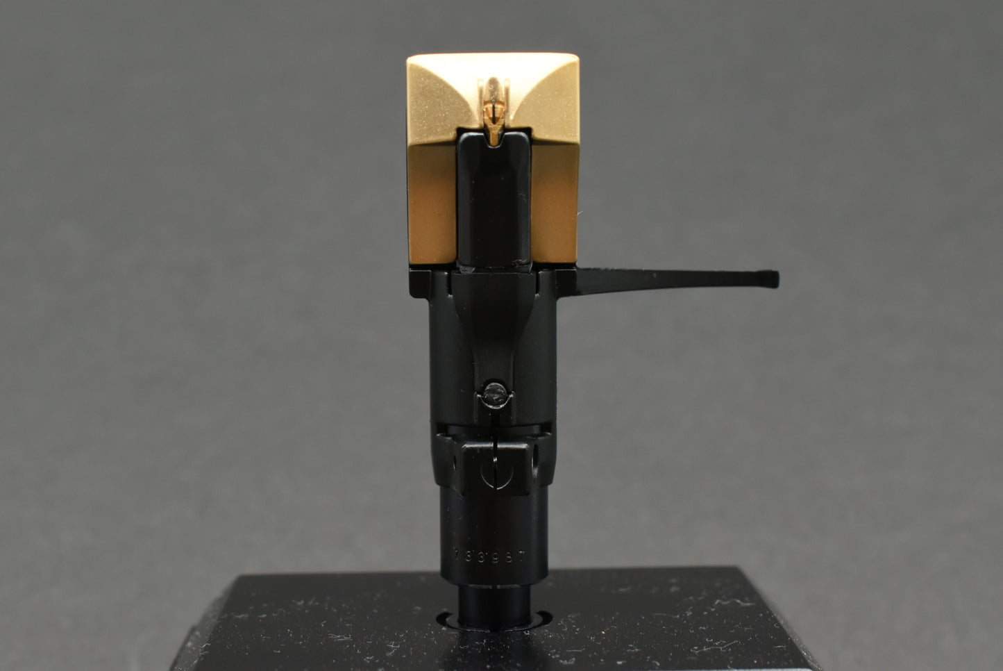 Technics EPC-205CMK3 MM Cartridge – Boron Pipe Cantilever