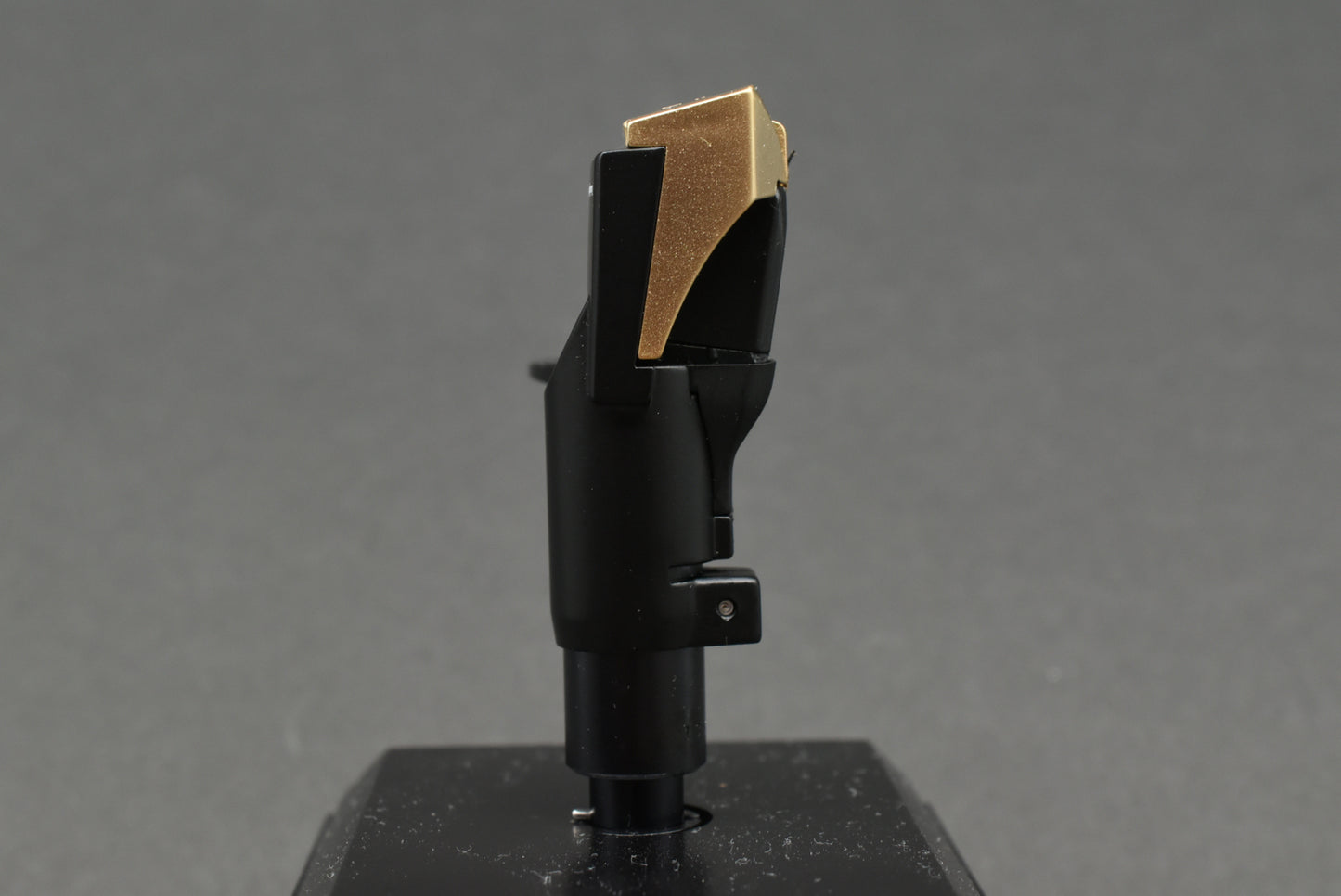 Technics EPC-205CMK3 MM Cartridge – Boron Pipe Cantilever