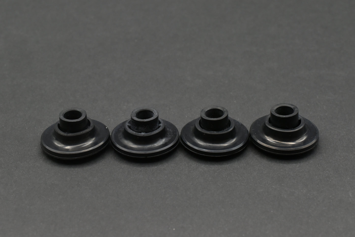 Technics SL-1300 / SL-1500 MK2 Insulator Feet – Set of 4