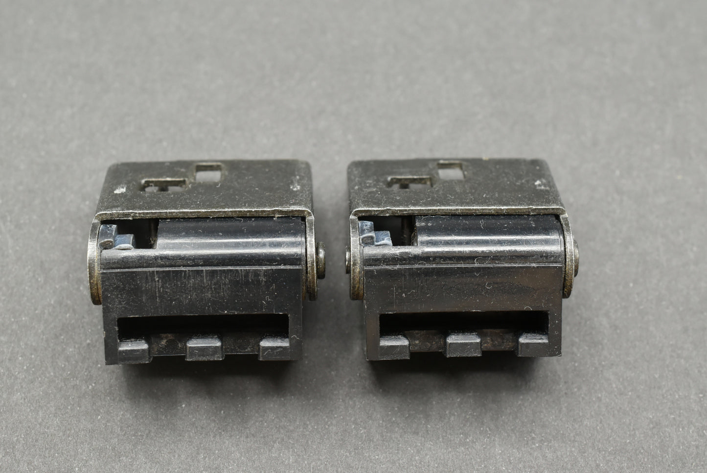 Technics SL-Q3 / SL-Q2 / SL-Q33 Dust Cover Hinge Set 【Ships from US🇺🇸】