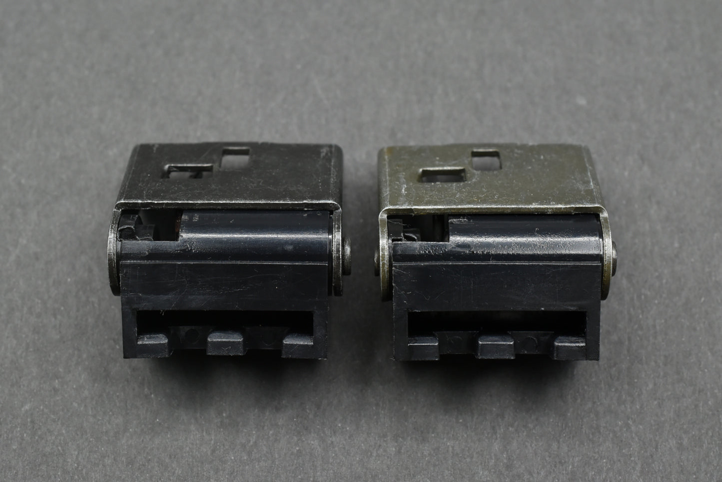 Technics SL-Q3 / SL-Q2 / SL-Q33 Dust Cover Hinge Set【Ships from US🇺🇸】