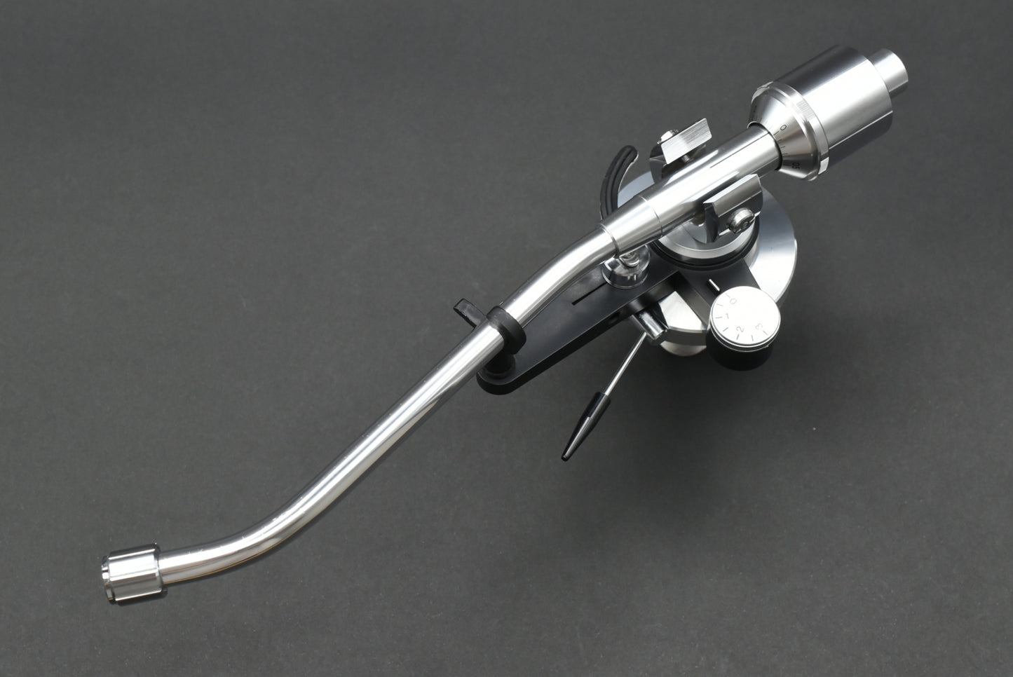 Denon Genuine Semi-Long S-Shaped Tonearm