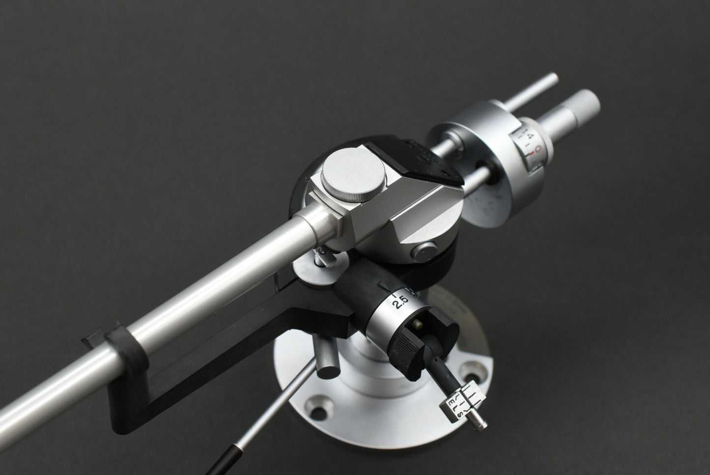 Audio-Technica AT-1100 Straight Tonearm with ASP-1 Base – Pure Silver Lead Wires