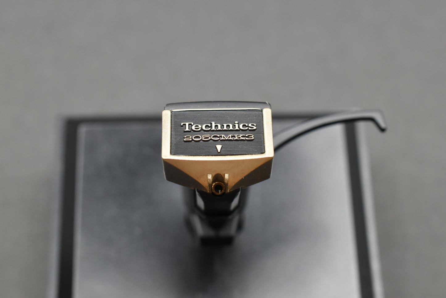 Technics EPC-205CMK3 MM Cartridge – Boron Pipe Cantilever (02)