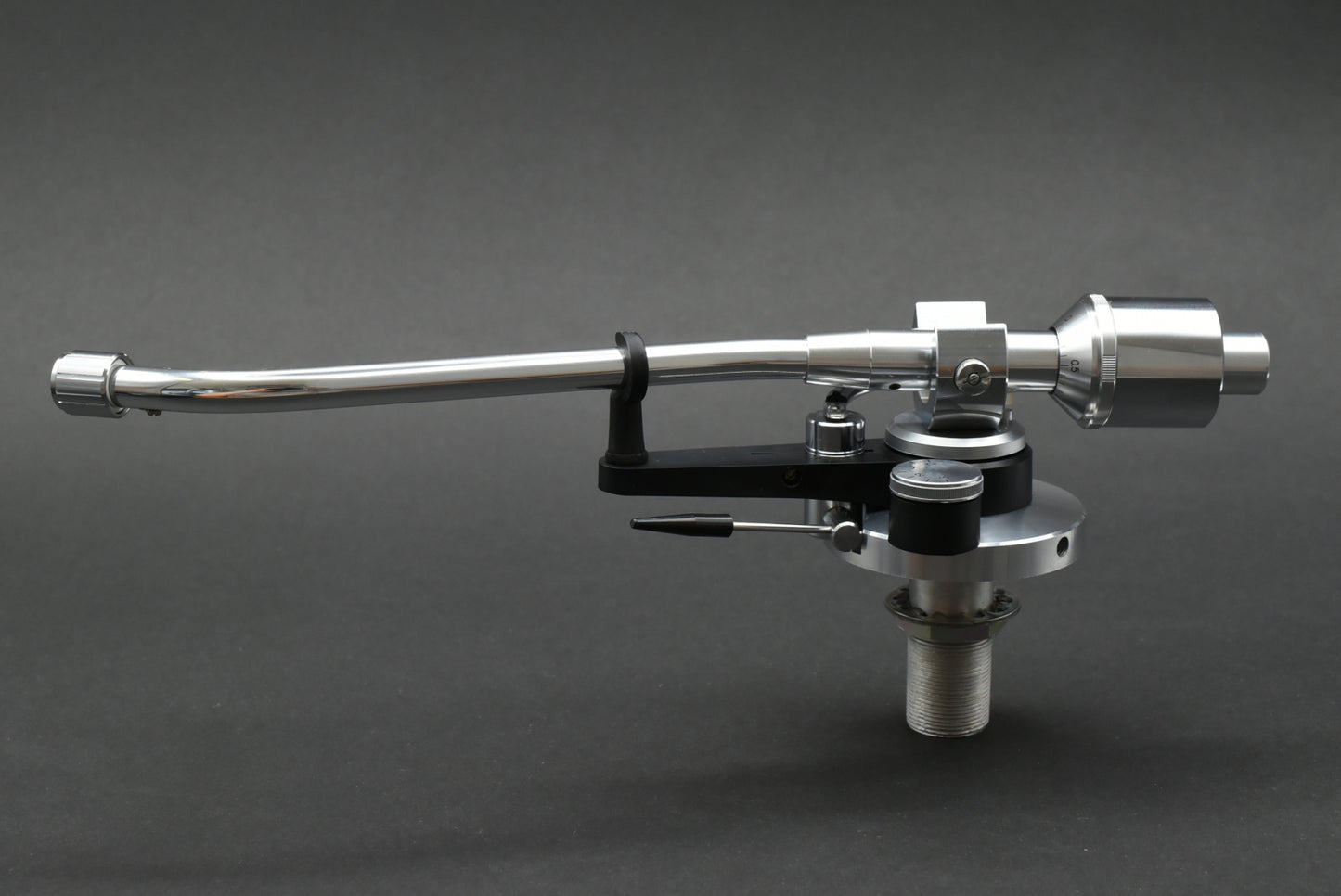 Denon Genuine Semi-Long S-Shaped Tonearm