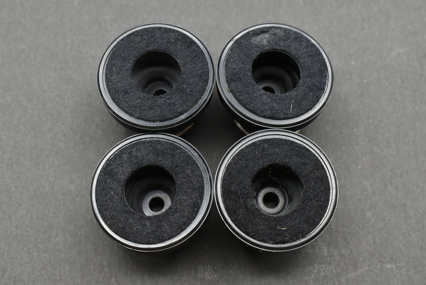 Technics SL-7 Insulator Feet (4pcs) – Also Compatible with SL-10