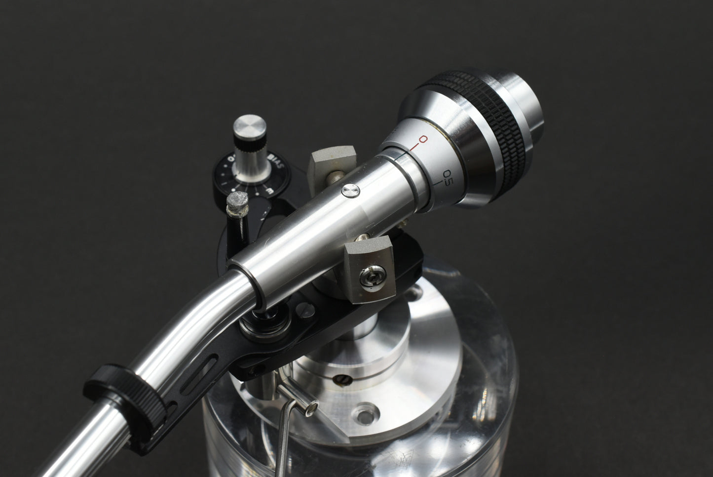 Micro Seiki MA-303 Tonearm (01)