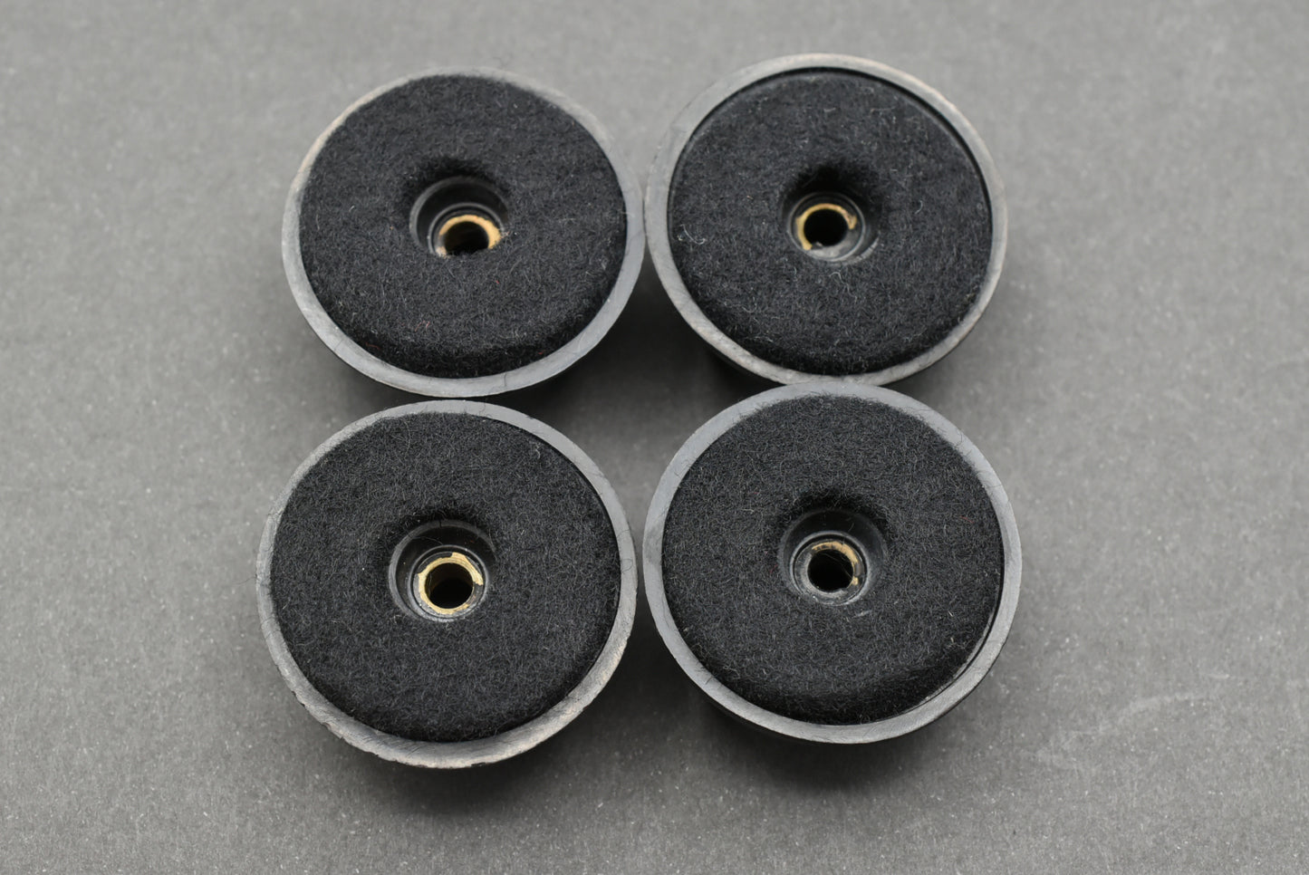 Technics SL-1300 / SL-1500 MK2 Insulator Feet – Set of 4【Ships from US🇺🇸】